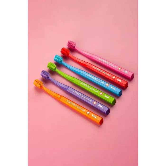 Curaprox Kids Ultra Soft Çok Yumuşak Çocuk Diş Fırçası 4-12 Yaş